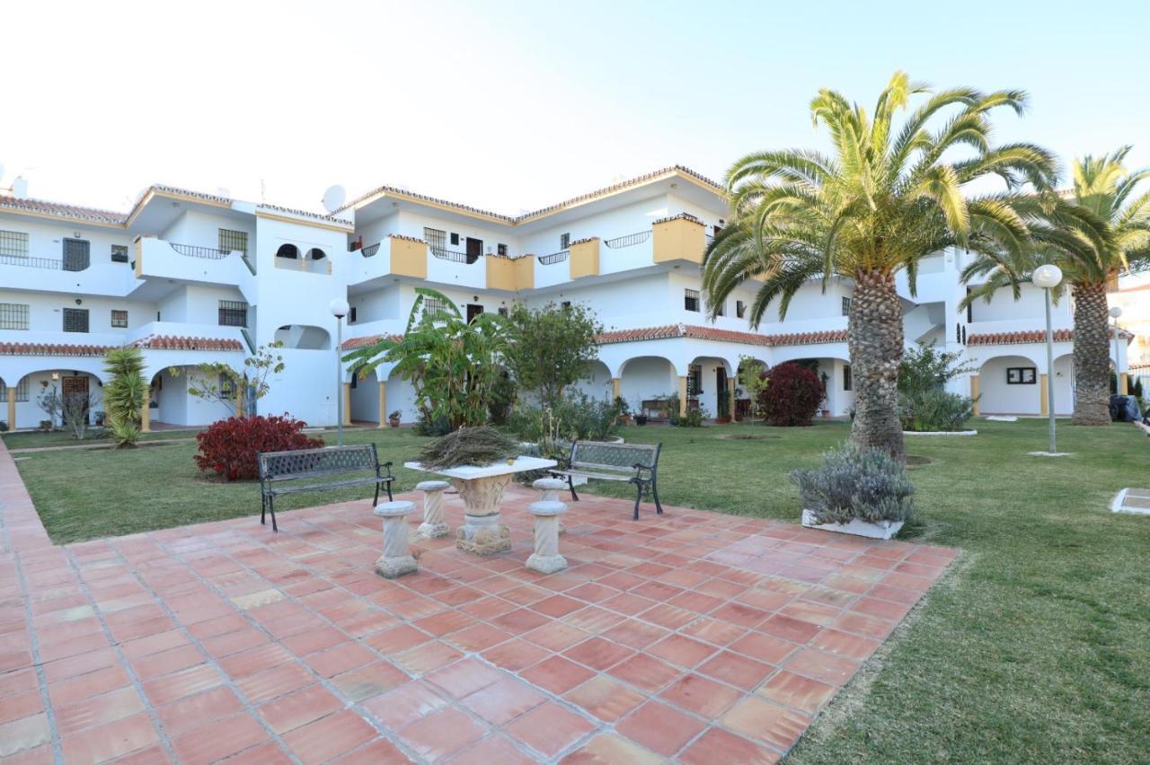 Kion Beach Appartment Mijas-Costa Малага Екстериор снимка